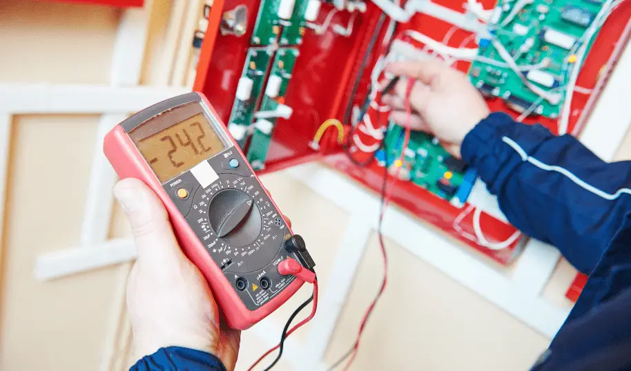 Best Clamp Multimeters for Electricians - Buying Guide
