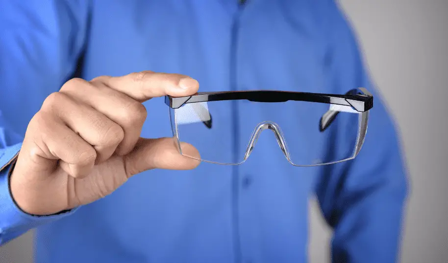 Safety Glasses - Protective Clothing For Electricians